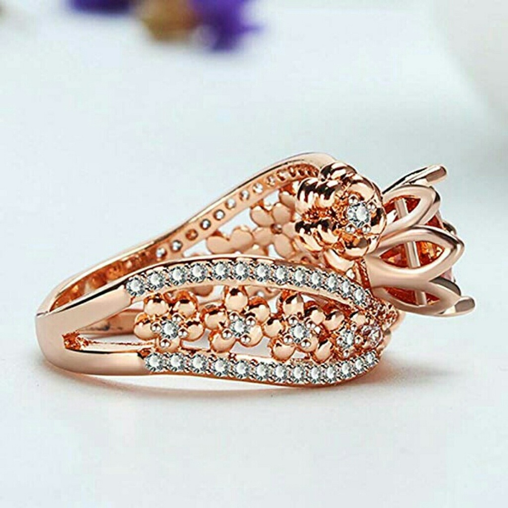 Womans rings